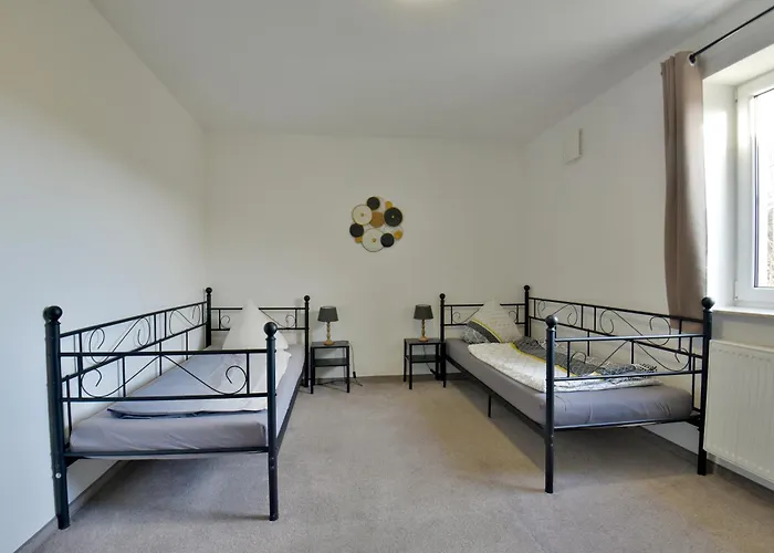 Robert 2 アパート